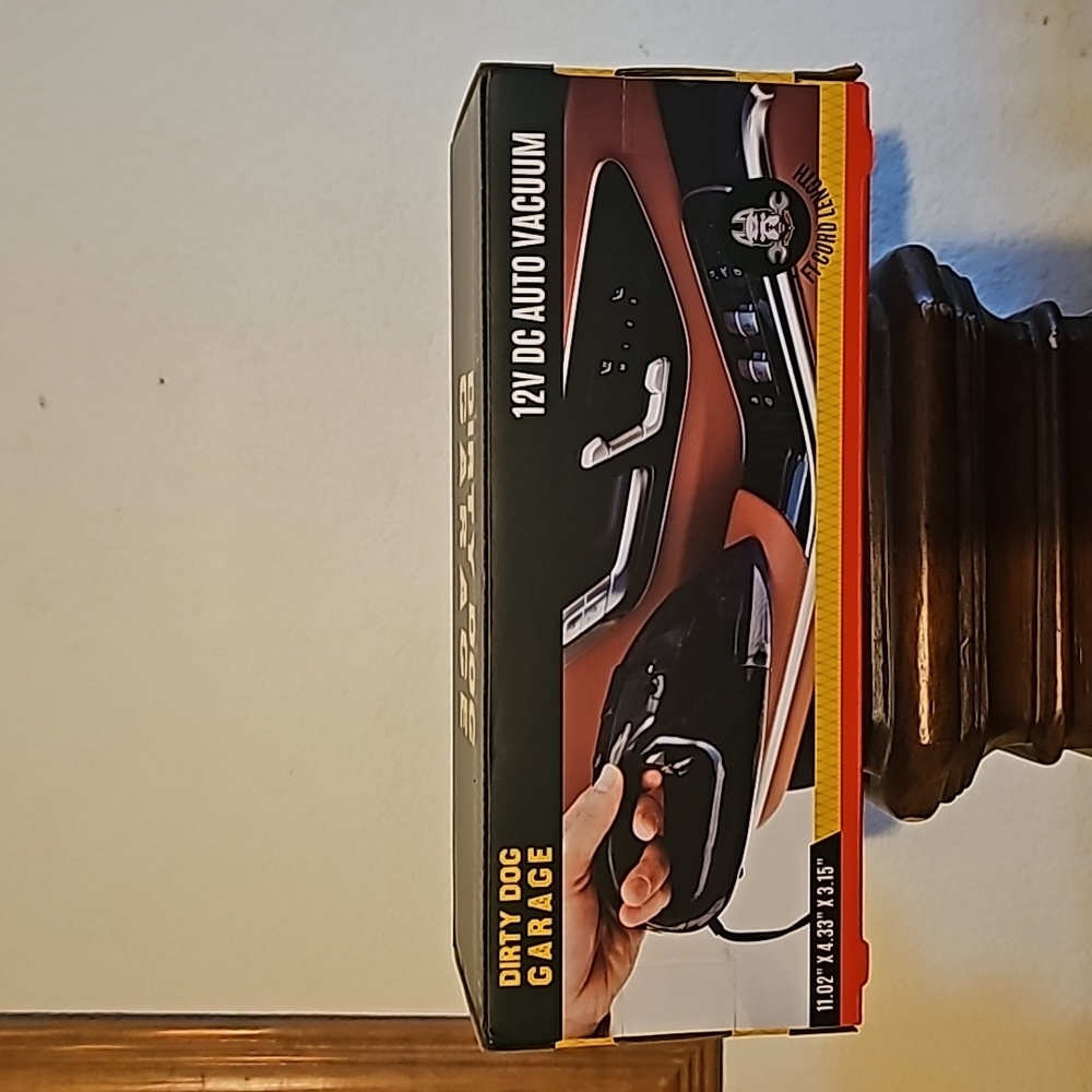 Dirty Dog Garage 12V DC Auto Vacuum